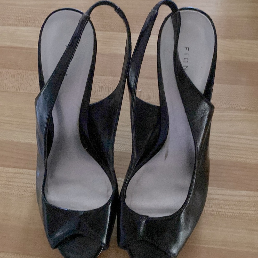 Ladies vintage Fiona 4 inch black open toe patent shoes